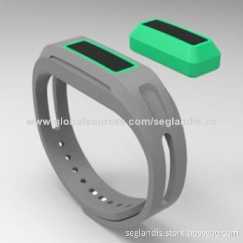 Bluetooth Wristwatch, Activity Monitor with Waterproof Design